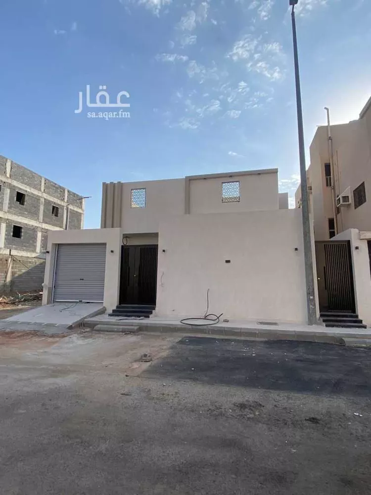 دور للبيع في شارع أبو الجوزاء ، حي السلام ، المدينة المنورة ، منطقة المدينة المنورة