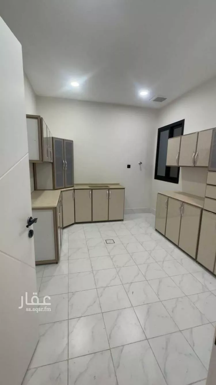 شقة للإيجار في شارع ام الهوشان, حي الحمراء, مدينة الخبر, المنطقة الشرقية صورة 3