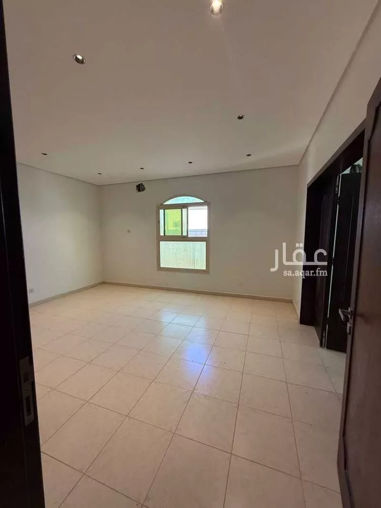 شقة للإيجار في حي البندرية, مدينة الخبر, المنطقة الشرقية