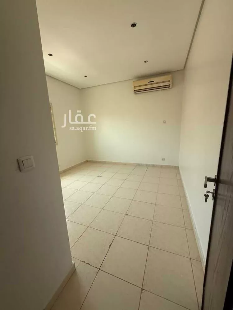 شقة للإيجار في حي البندرية, مدينة الخبر, المنطقة الشرقية 12