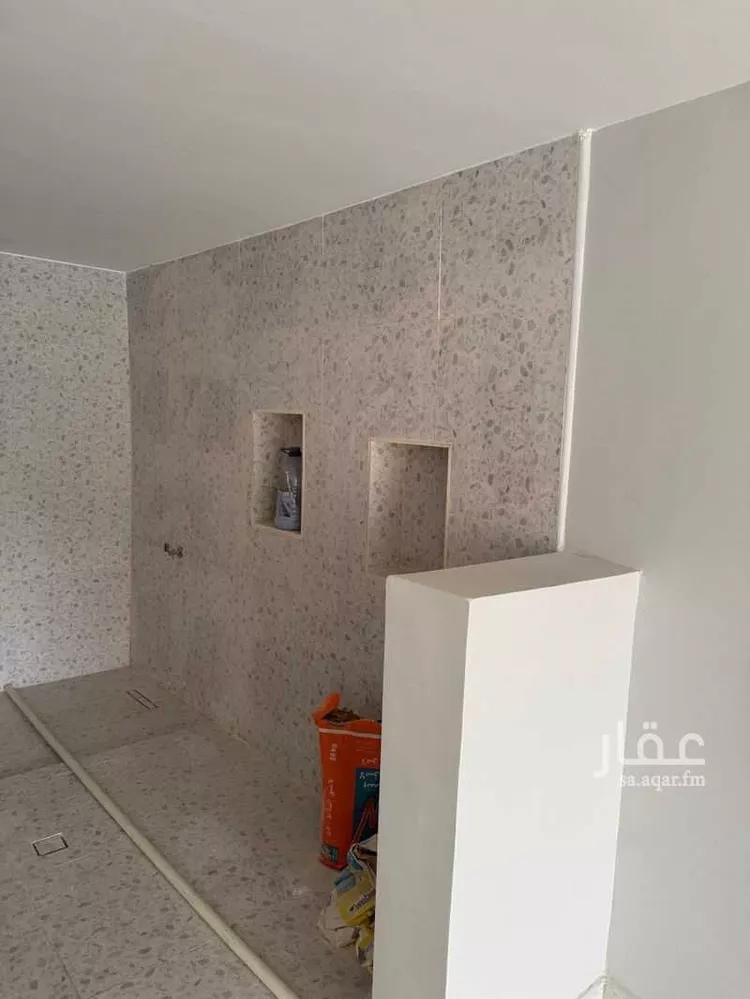 Shop for Rent in Dammam Uhud صورة 3