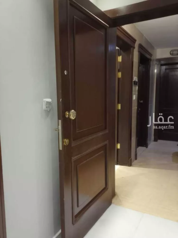 شقة للبيع في شارع علي بن أحمد الواحدي, حي مريخ, مدينة جدة, منطقة مكة المكرمة 8