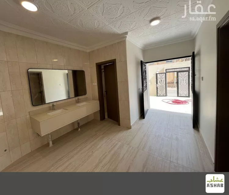 فيلا للبيع في شارع الحارث بن معاذ الظهري أبو درة, حي المنتزة الغربي, مدينة بريدة, منطقة القصيم صورة 5