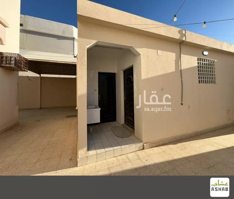 فيلا للبيع في شارع الحارث بن قيس  بن حصن  بن حذيفة, حي الياسمين, مدينة بريدة, منطقة القصيم صورة 3