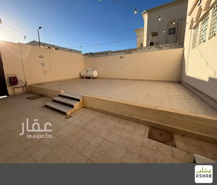 فيلا للبيع في شارع الحارث بن قيس  بن حصن  بن حذيفة, حي الياسمين, مدينة بريدة, منطقة القصيم صورة 5