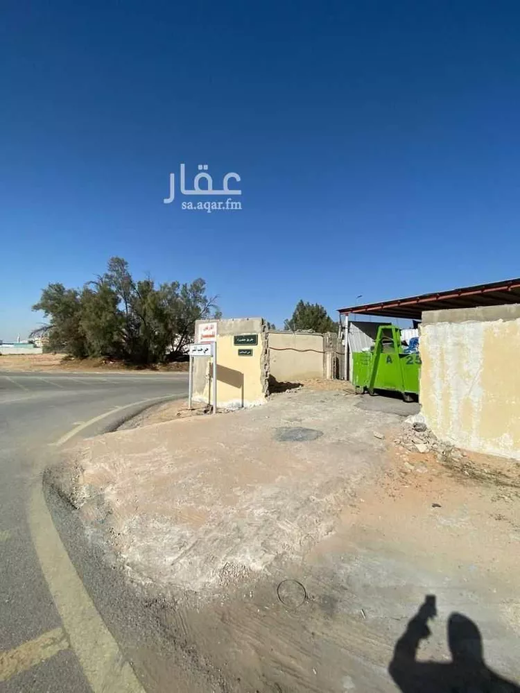 أرض للإيجار في شارع خضيراء, حي خب القبر, مدينة بريدة, منطقة القصيم 1 صورة