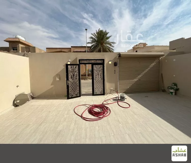 فيلا للبيع في شارع الحارث بن معاذ الظهري أبو درة, حي المنتزة الغربي, مدينة بريدة, منطقة القصيم صورة 3