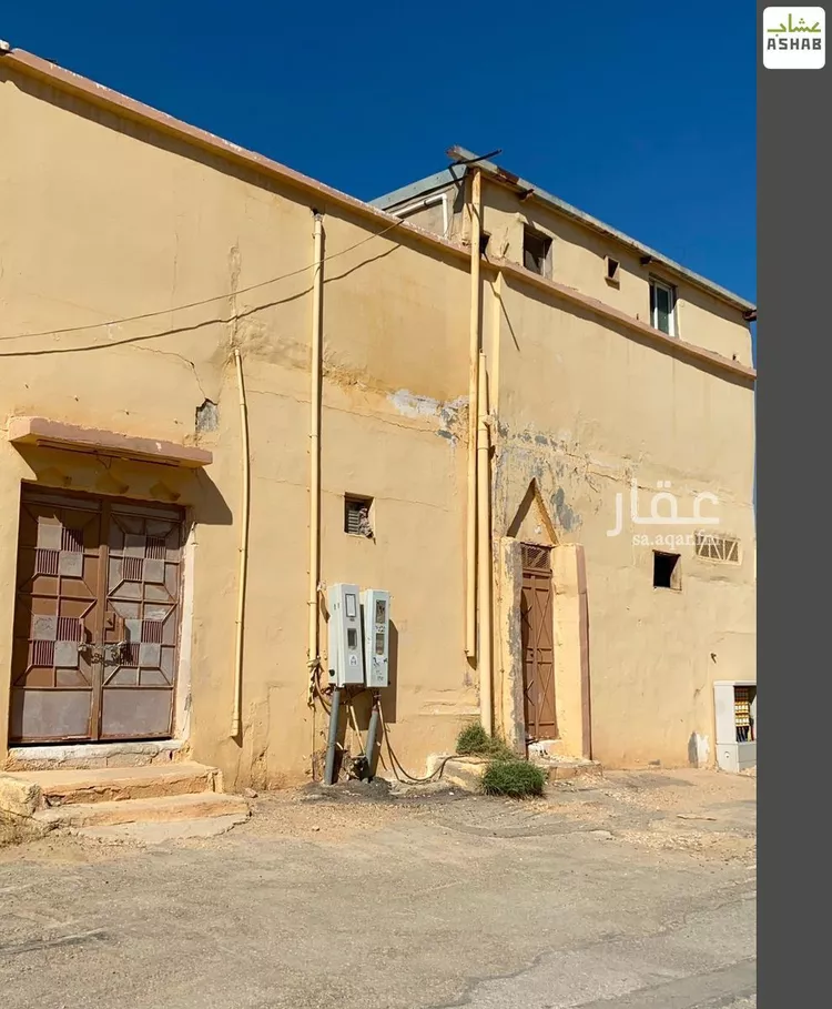 فيلا للبيع في شارع ابن إياس الكناني, حي الشقة, مدينة بريدة, منطقة القصيم