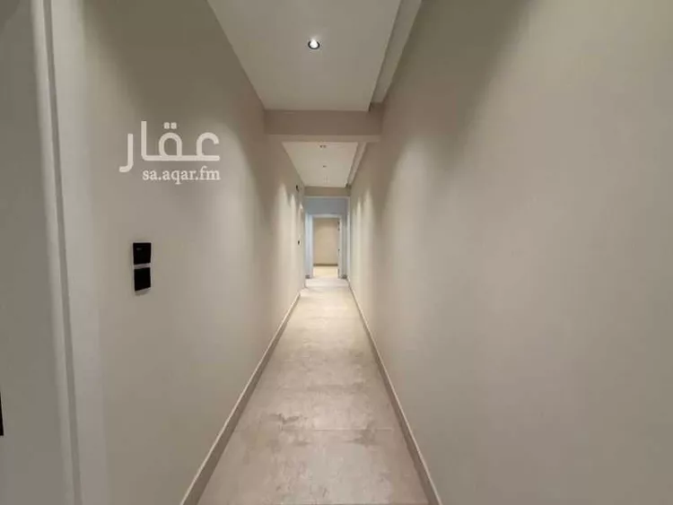 عمارة للإيجار في شارع الشهداء, حي القادسية, مدينة بريدة, منطقة القصيم صورة 5