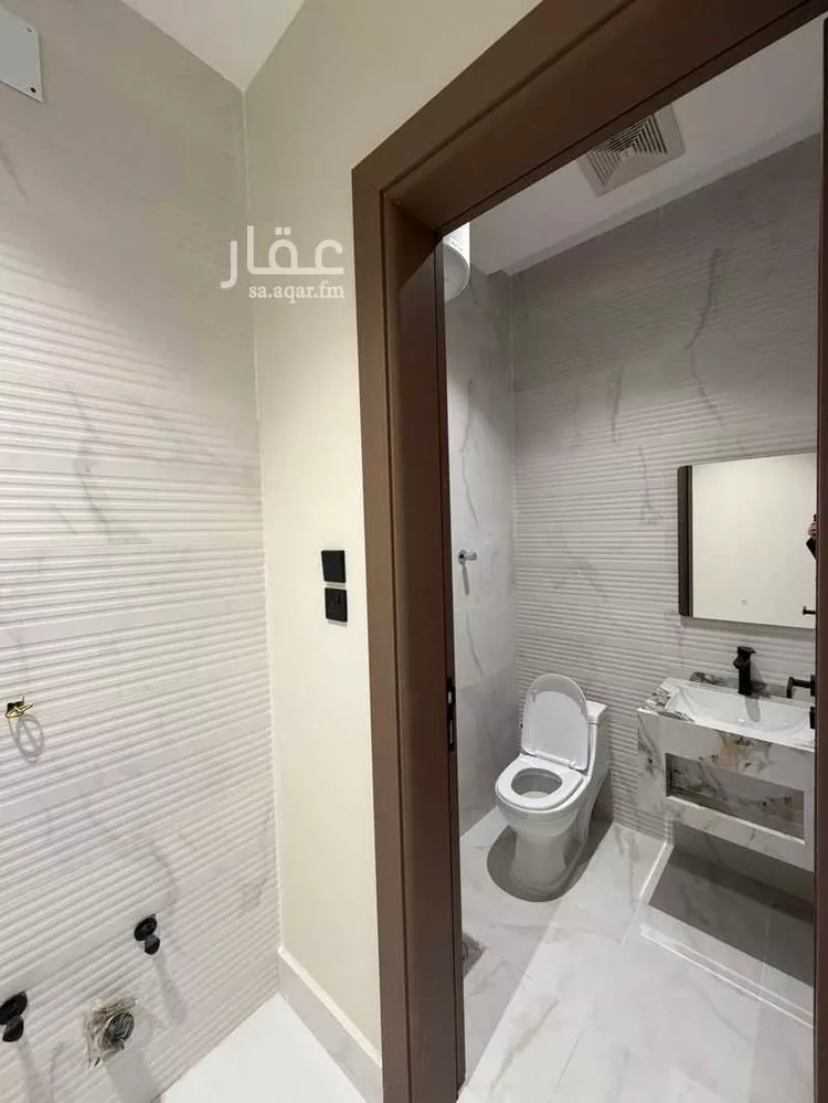عمارة للإيجار في شارع طريق الملك فهد, حي الصبيحية, مدينة بريدة, منطقة القصيم صورة 3