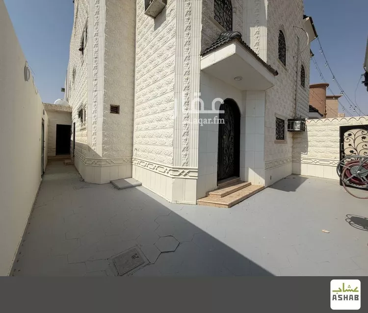 فيلا للبيع في شارع سليمان الاسنوي, حي النهضة, مدينة بريدة, منطقة القصيم 12