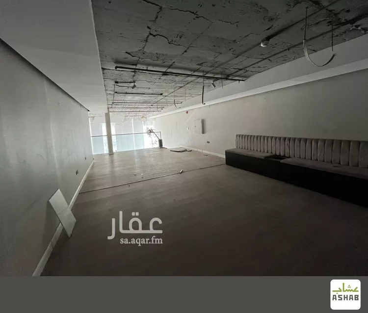 محل للإيجار في شارع عثمان بن عفان, حي النهضة, مدينة بريدة, منطقة القصيم صورة 3