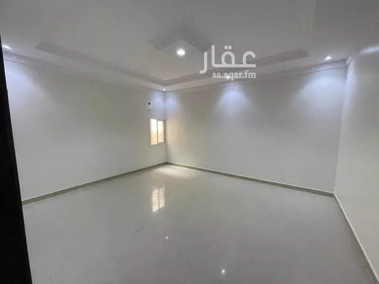 شقة للبيع في شارع وادي حدلي, حي بدر, مدينة الرياض, منطقة الرياض صورة 2