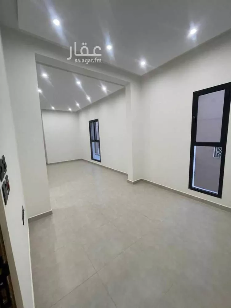 دور للبيع في شارع الإبراهيمية, حي بدر, مدينة الرياض, منطقة الرياض صورة 4