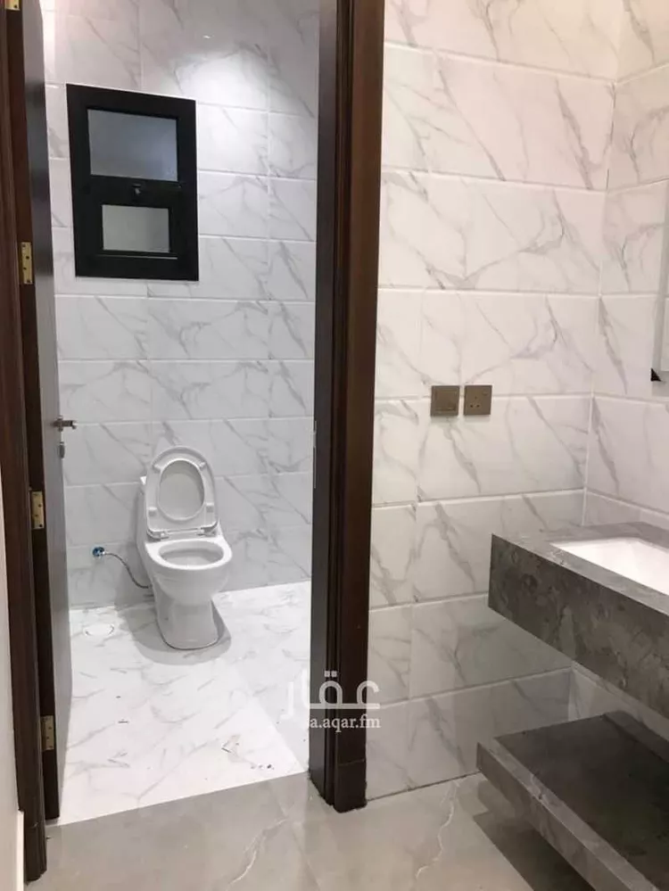 دور للبيع في شارع القاسم الديمرتي, حي بدر, مدينة الرياض, منطقة الرياض صورة 3