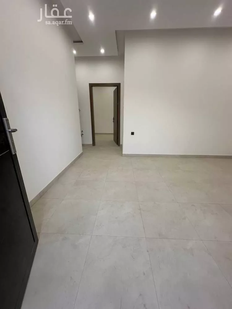 دور للبيع في شارع الثميد, حي بدر, مدينة الرياض, منطقة الرياض صورة 5