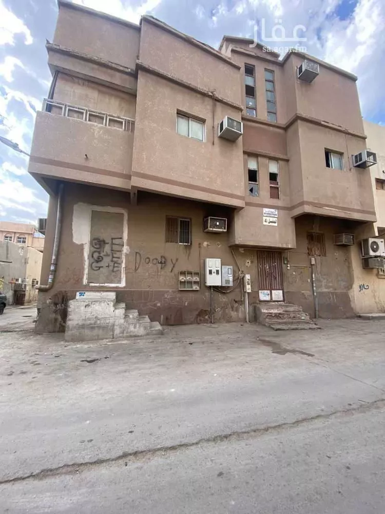 عمارة للبيع في شارع أبي الحسن الشافعي, حي منفوحة الجديدة, مدينة الرياض, منطقة الرياض