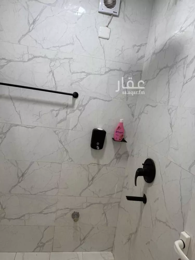 غرفة للإيجار في شارع آل مطارفه ، حي النهضة ، الرياض ، منطقة الرياض صورة 4