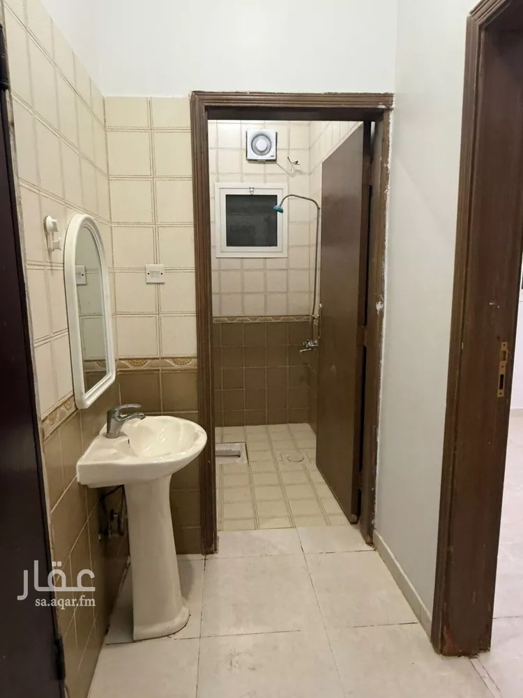 شقة للإيجار في شارع وادي الشاطي, حي القادسية, مدينة الرياض, منطقة الرياض صورة 4