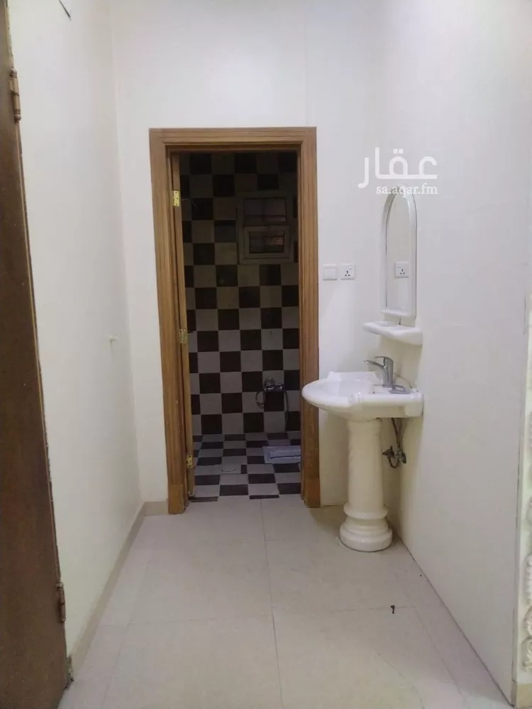 شقة للإيجار في شارع العصفر, حي المعيزيلة, مدينة الرياض, منطقة الرياض صورة 2