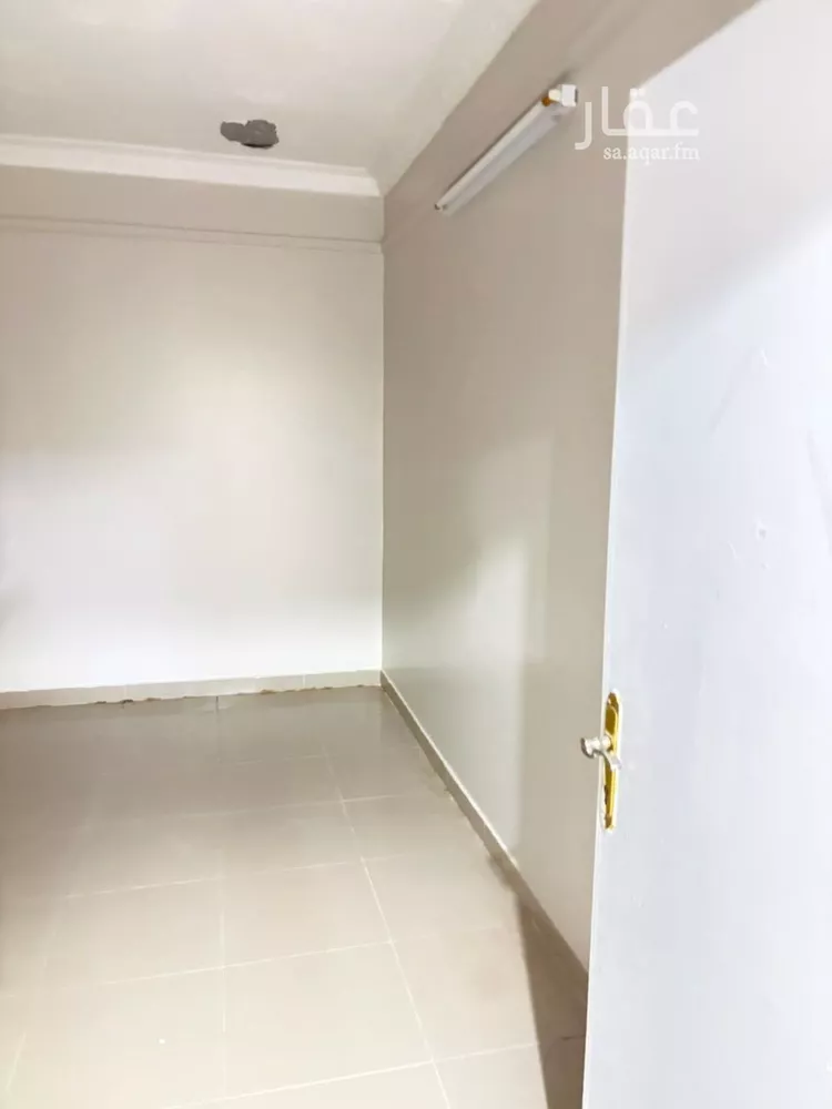 شقة للإيجار في شارع القائم, حي إشبيلية, مدينة الرياض, منطقة الرياض صورة 2