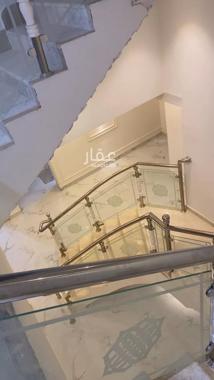 فيلا للإيجار في شارع حمزة بن محمد, حي الرمال, مدينة الرياض, منطقة الرياض