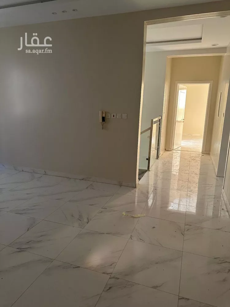 فيلا للإيجار في شارع احمد بن سعادة, حي الرمال, مدينة الرياض, منطقة الرياض صورة 2