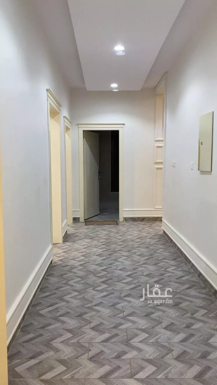 فيلا للإيجار في شارع حمزة بن محمد, حي الرمال, مدينة الرياض, منطقة الرياض صورة 2