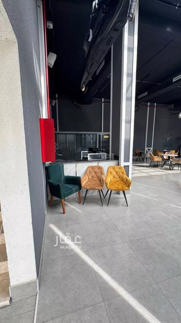 عمارة للإيجار في شارع طريق الامير سلطان , مدينة خميس مشيط, منطقة عسير صورة 4
