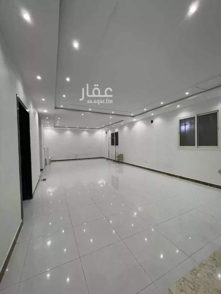 فيلا للبيع في شارع احمد بن عبدالرحمن القرطبي, حي الرمال, مدينة الرياض, منطقة الرياض صورة 4
