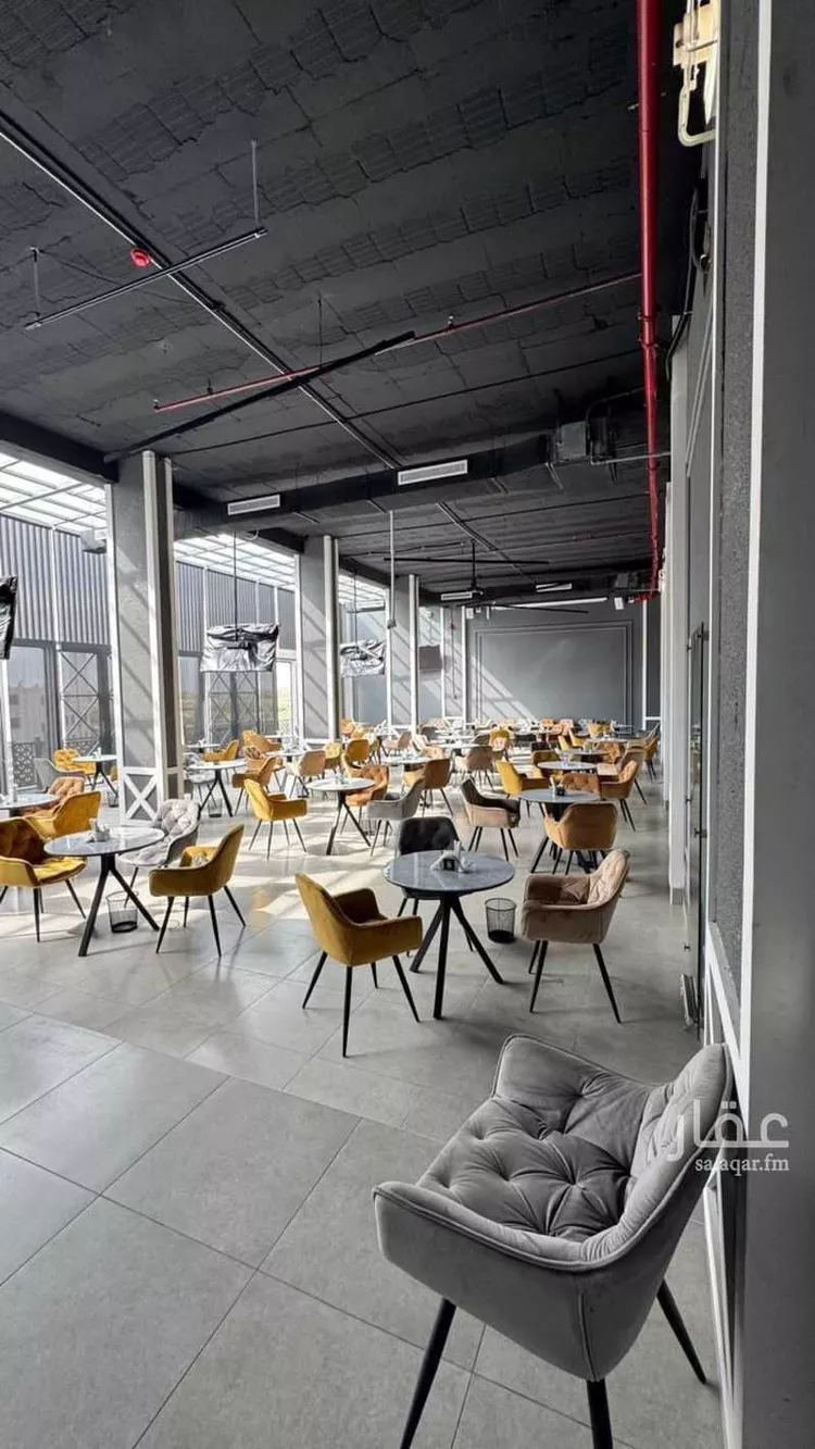 عمارة للإيجار في شارع طريق الامير سلطان , مدينة خميس مشيط, منطقة عسير صورة 2