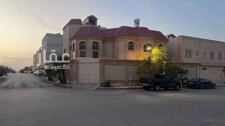 فيلا للبيع في شارع الذهب, حي لبن, مدينة الرياض, منطقة الرياض