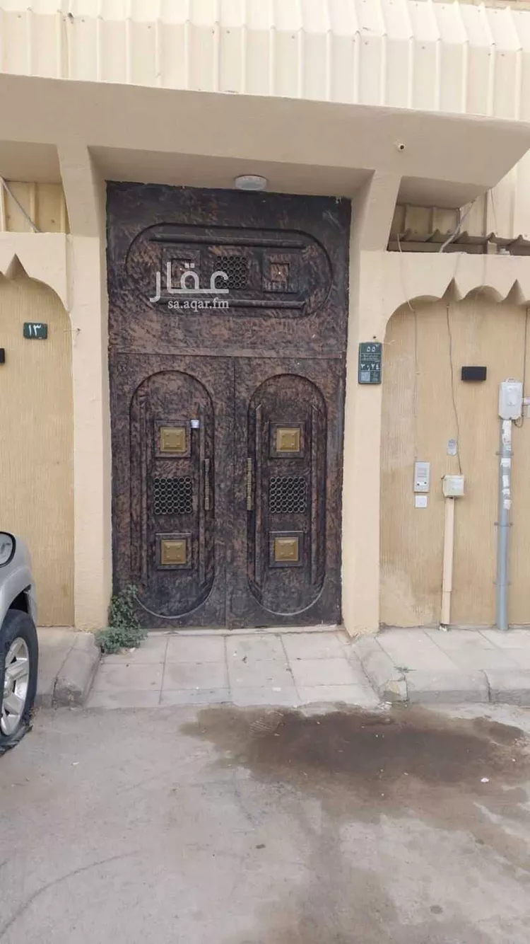 Floor for Rent in Riyadh Al Uraija Al Wusta