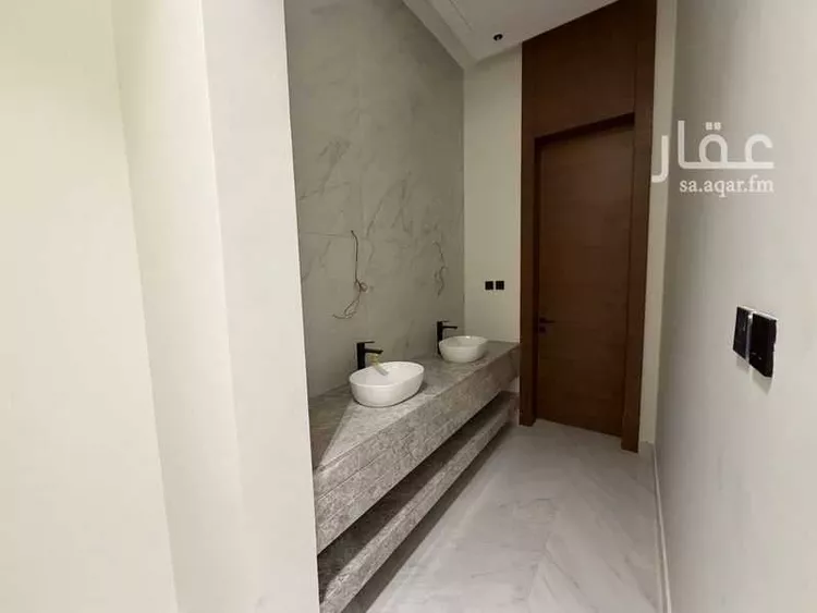فيلا للبيع في شارع الخازن, حي العارض, مدينة الرياض, منطقة الرياض صورة 5