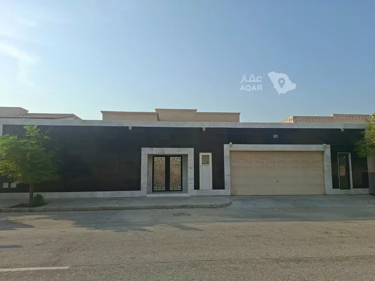 فيلا للبيع في شارع مدينه الجبيل الصناعيه 54, حي دارين, مدينة مدينه الجبيل الصناعيه, المنطقة الشرقية