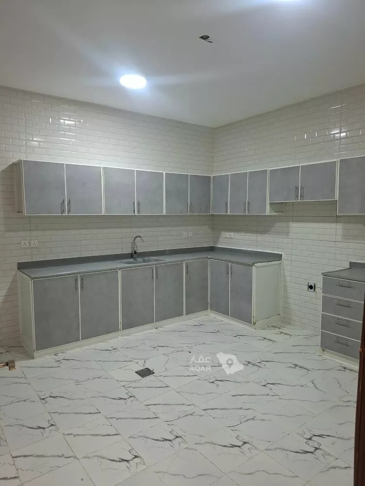 Apartment for Rent in Al Jubail Tebah Subdivision 9