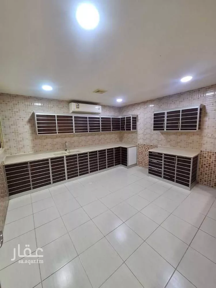 شقة للإيجار في شارع الامير مشهور ابن عبدالعزيز, حي مدينة العمال, مدينة الخبر, المنطقة الشرقية