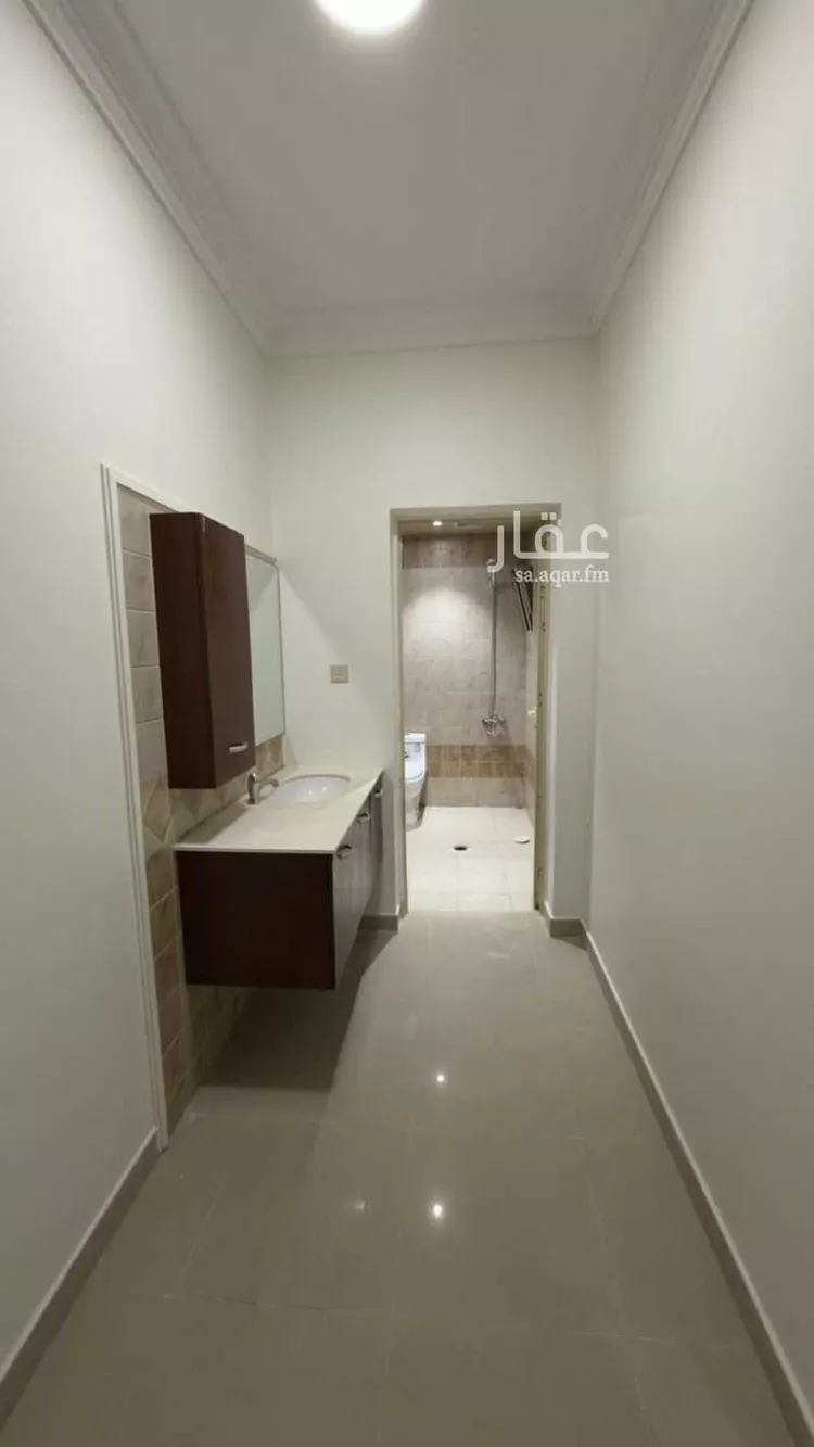 شقة للإيجار في شارع الخلد, حي الدوحة الجنوبية, مدينة الظهران, المنطقة الشرقية صورة 3