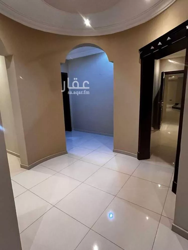 فيلا للإيجار في شارع برقان, مدينة الظهران, المنطقة الشرقية صورة 2