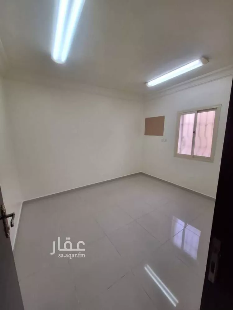 شقة للإيجار في شارع الامير مشهور ابن عبدالعزيز, حي مدينة العمال, مدينة الخبر, المنطقة الشرقية صورة 2