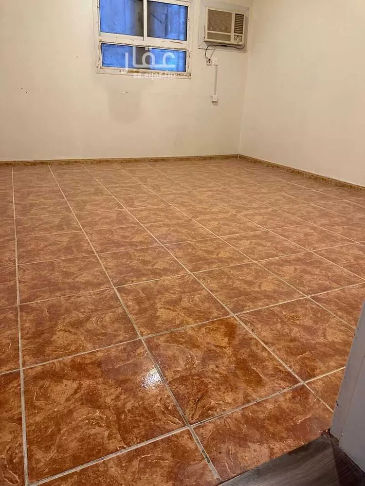 دور للإيجار في شارع العطوف, حي إشبيلية, مدينة الرياض, منطقة الرياض صورة 3