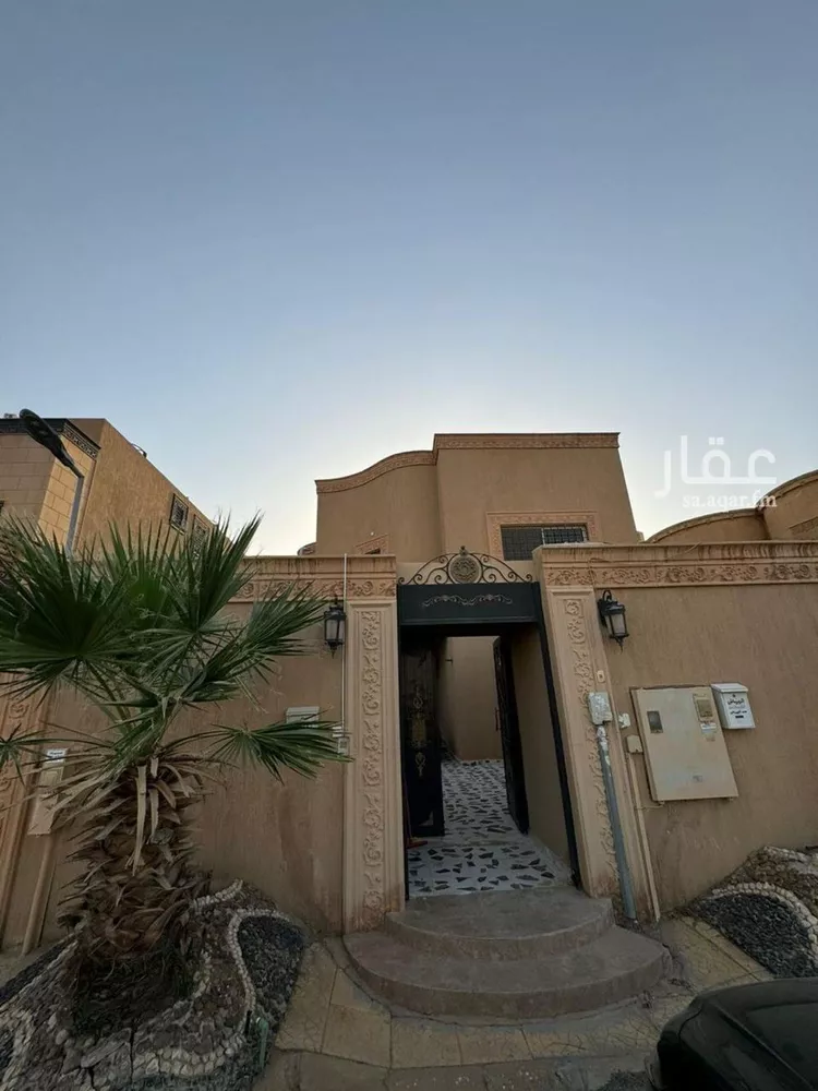 فيلا للبيع في شارع التاج, حي لبن, مدينة الرياض, منطقة الرياض صورة 4