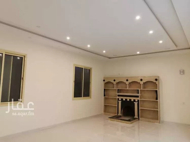 فيلا للبيع في شارع أبي عبدالله محمد بن أيوب, حي المهدية, مدينة الرياض, منطقة الرياض صورة 2