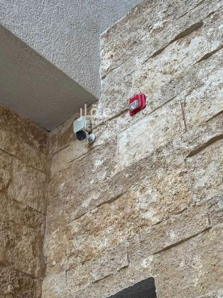 شقة للبيع في شارع سعيد بن عبدالله باقشير, حي المهدية, مدينة الرياض, منطقة الرياض صورة 2