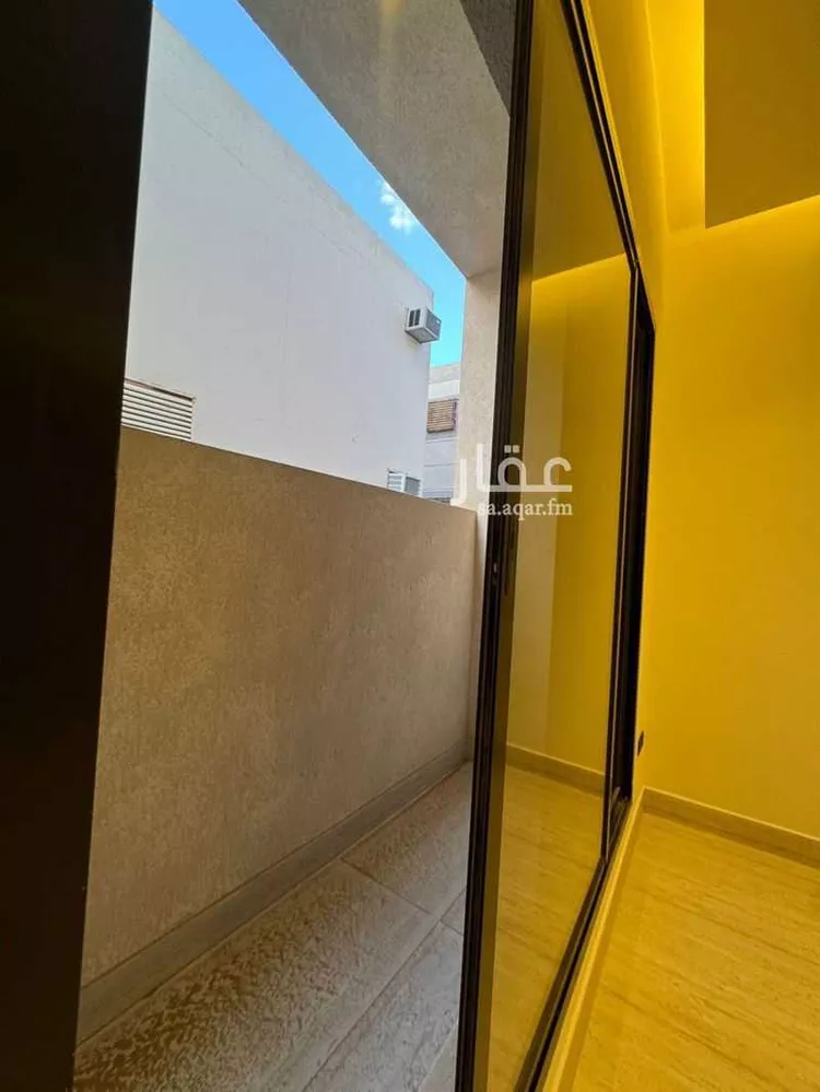شقة للبيع في شارع سكاكا, حي ظهرة لبن, مدينة الرياض, منطقة الرياض صورة 3