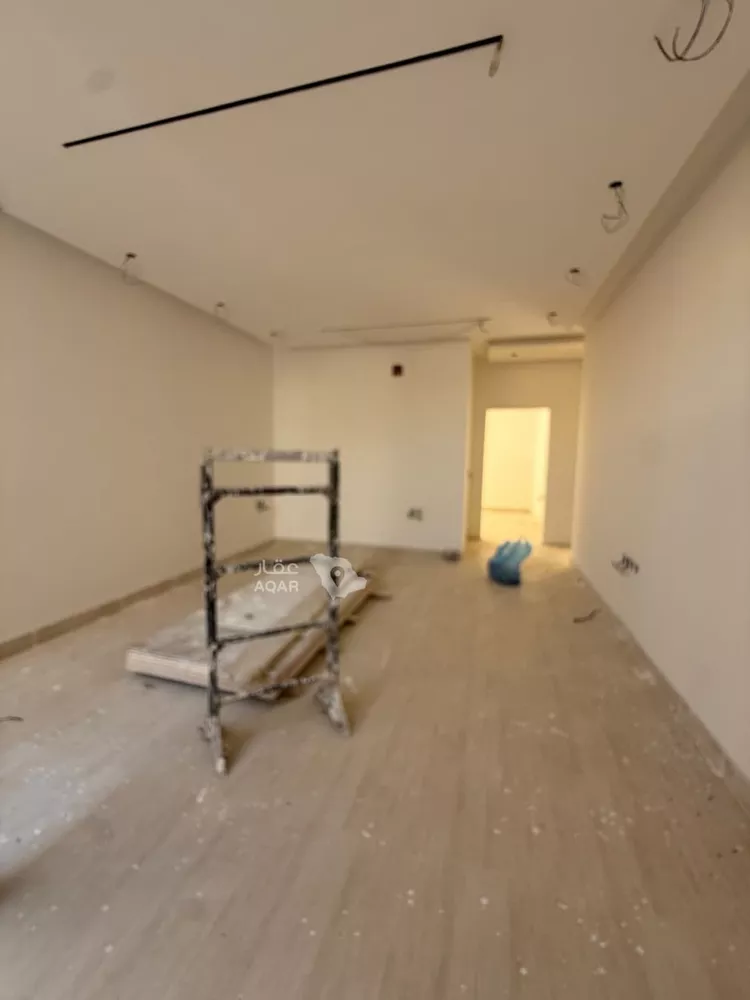 Floor for Sale in Riyadh Ar Rawdah 3