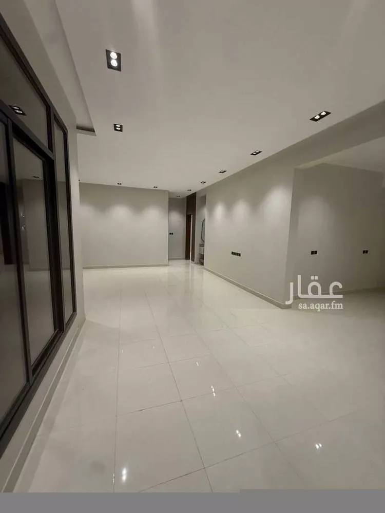 دور للبيع في شارع عنيزة, حي اليرموك, مدينة الرياض, منطقة الرياض صورة 5