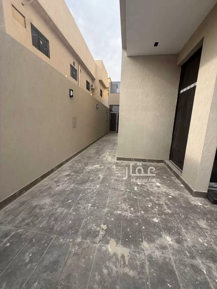 فيلا للبيع في شارع بكر الباهلي, حي الملك فيصل, مدينة الرياض, منطقة الرياض صورة 3