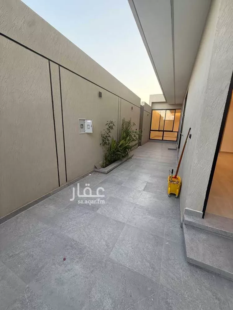 فيلا للبيع في شارع اليتمة, حي الحمراء, مدينة الرياض, منطقة الرياض صورة 4