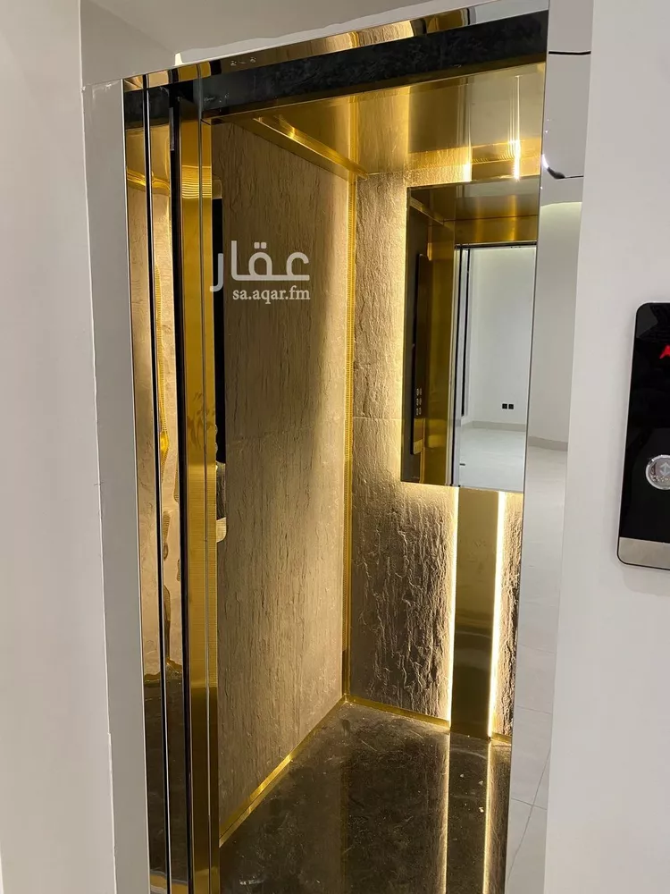 Villa for Sale in Riyadh Al Mahdiyah صورة 3